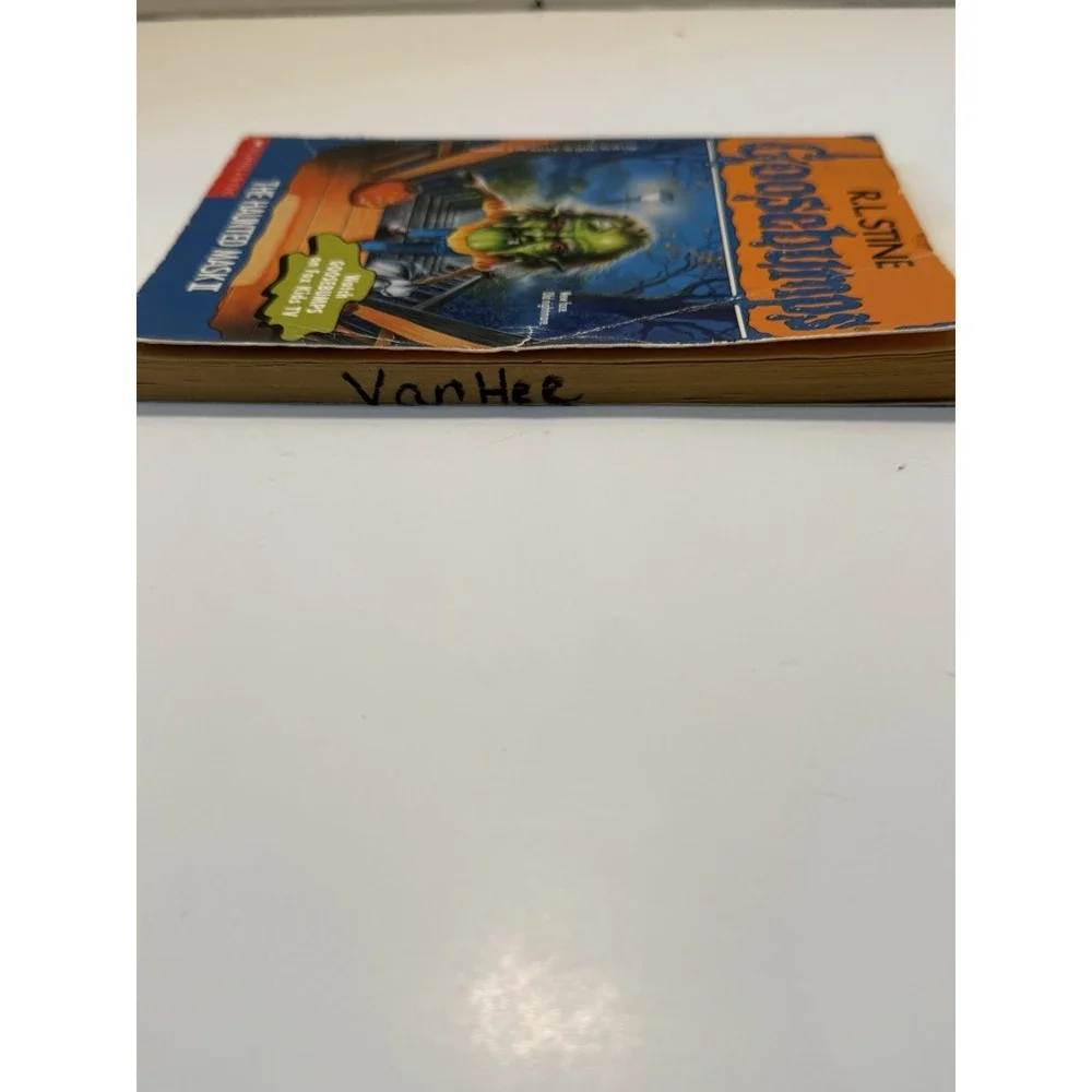 TRUE 1st Print Goosebumps, #36 The Haunted Mask II R. L.‎ Stine Good Condition